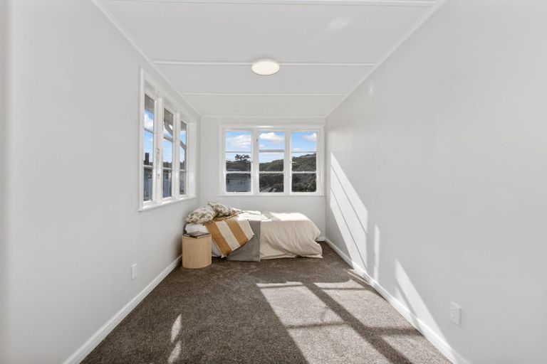 Photo of property in 19 Chew Place, Ranui, Porirua, 5024