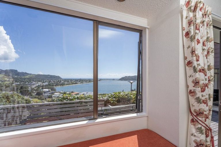 Photo of property in 14 Pine Grove, Tairua, 3508