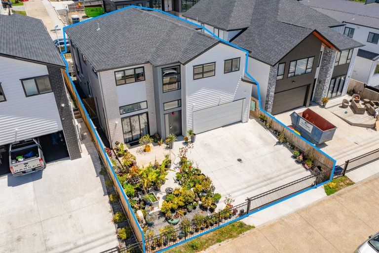 Photo of property in 63 Koromeke Street, Flat Bush, Auckland, 2019