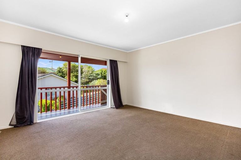 Photo of property in 8 Halyard Place, Whitby, Porirua, 5024