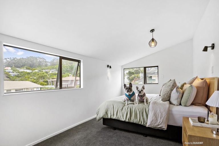 Photo of property in 48 Percy Dyett Drive, Karori, Wellington, 6012