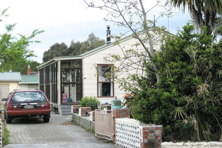 Photo of property in 48 Sidey Quay, Kaiapoi, 7630