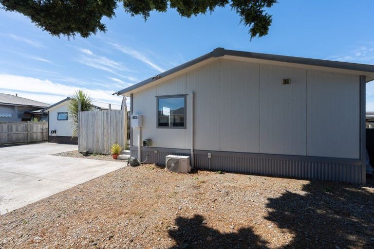 Photo of property in 150 Heretaunga Street, Palmerston North, 4414