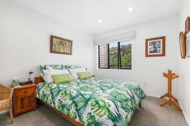 Photo of property in 80 Landing Drive, Albany, Auckland, 0632