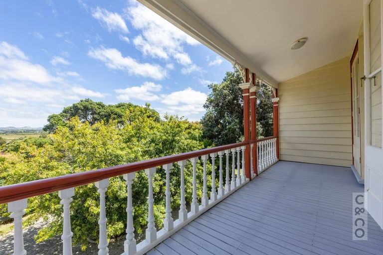 Photo of property in 14 Nelson Street, Helensville, 0800