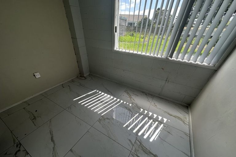 Photo of property in 409 Massey Road, Mangere East, Auckland, 2024