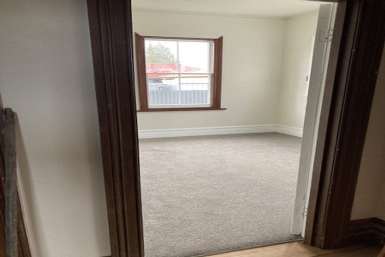 Photo of property in 1420 Karamu Road North, Mayfair, Hastings, 4122