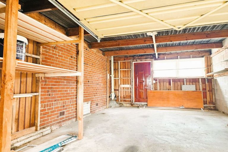 Photo of property in 26 Tamaki Bay Drive, Pakuranga, Auckland, 2010