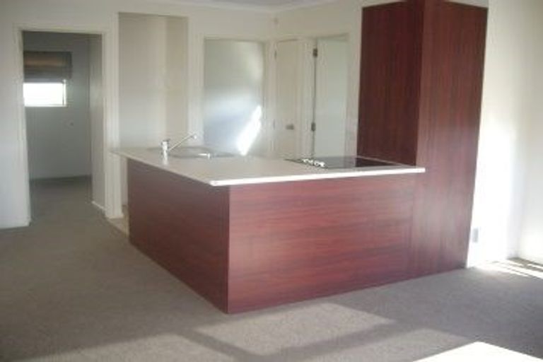 Photo of property in 16 Glenreagh Place, Torbay, Auckland, 0630