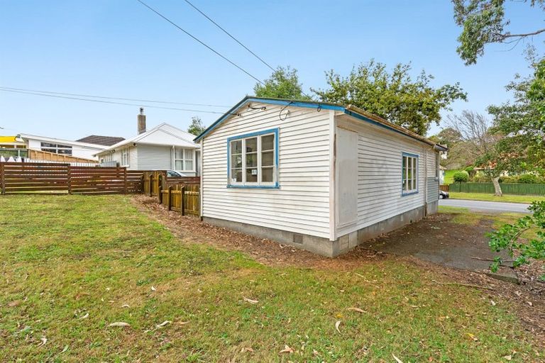 Photo of property in 49-a Mungavin Avenue, Ranui, Porirua, 5024