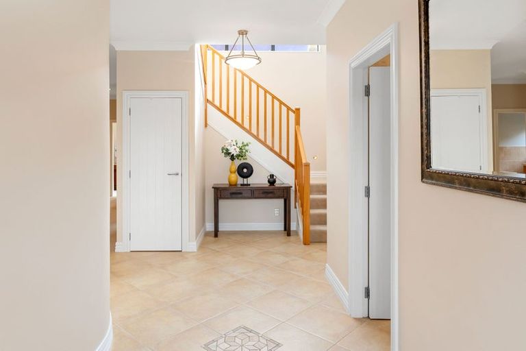 Photo of property in 93 Regent Drive, Paraparaumu Beach, Paraparaumu, 5032