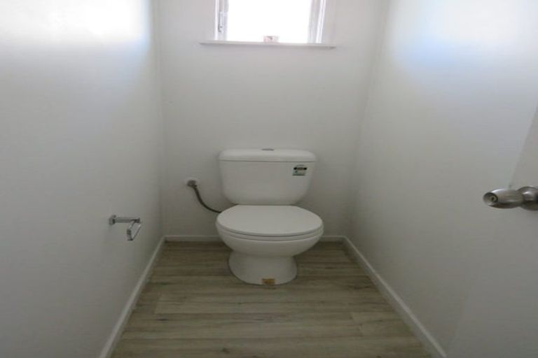 Photo of property in 3 Carbery Place, Manurewa, Auckland, 2102