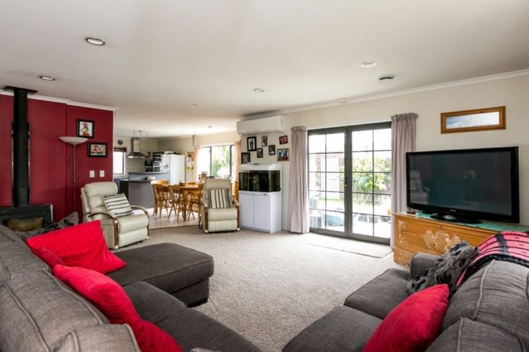 Photo of property in 38a Murphy Road, Taradale, Napier, 4112
