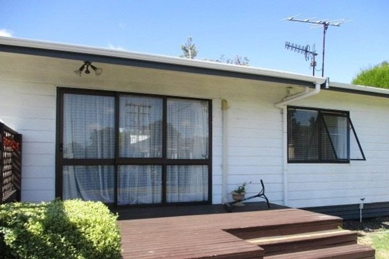 Photo of property in 296 Malfroy Road, Pomare, Rotorua, 3015