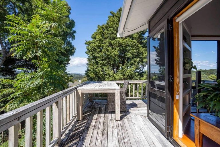 Photo of property in 448 Huia Road, Laingholm, Auckland, 0604