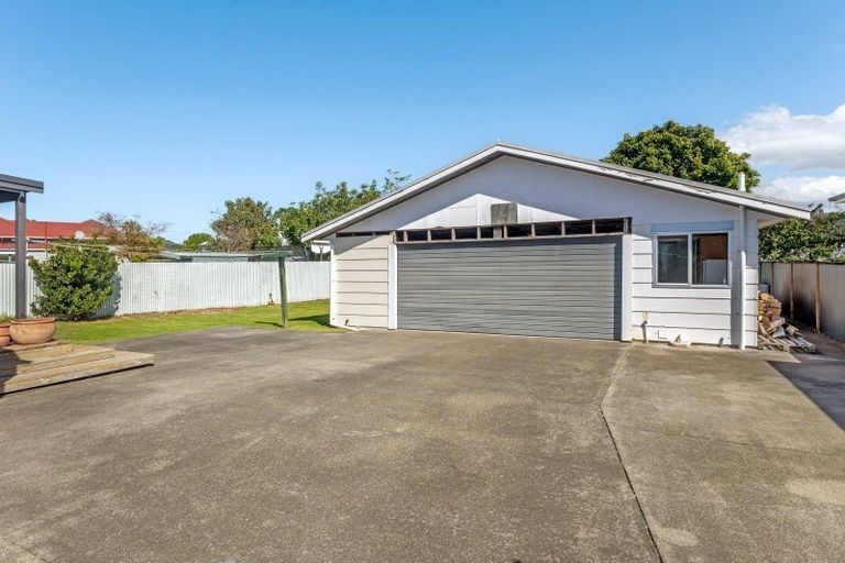 Photo of property in 106 Whitaker Street, Whataupoko, Gisborne, 4010