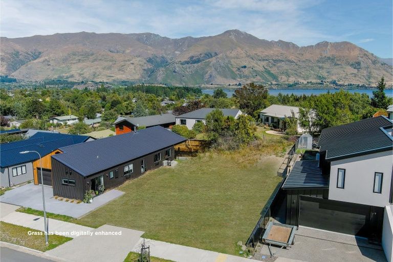 Photo of property in 44 Clearview Street, Wanaka, 9305