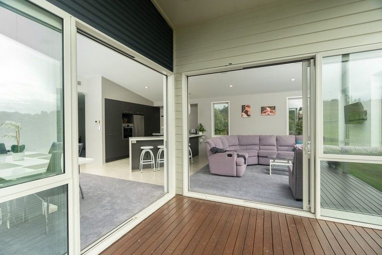 Photo of property in 160 Gray Road, Te Kamo, Kamo, 0185