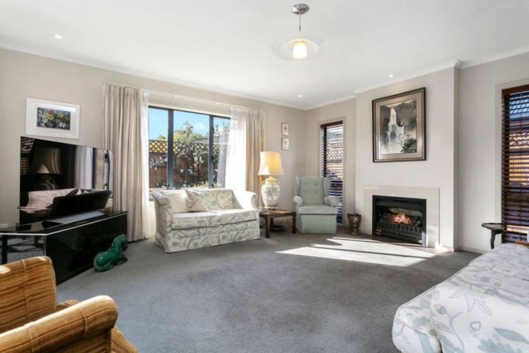 Photo of property in 44a Hall Street, Cambridge, 3434