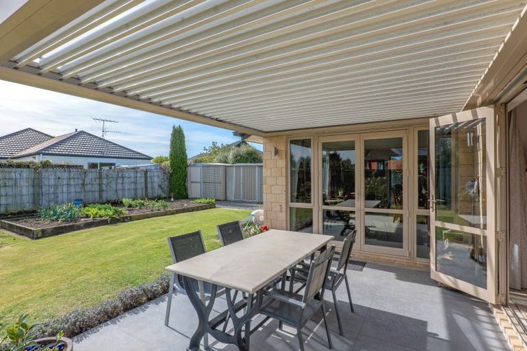 Photo of property in 10 Devon Crescent, Darfield, 7510