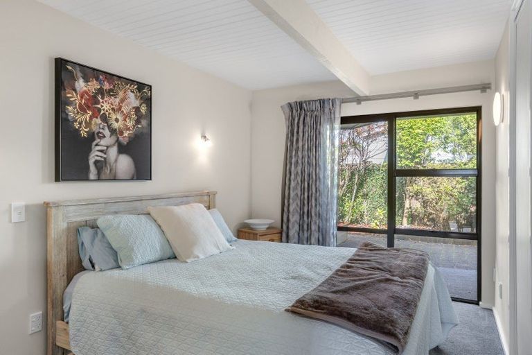 Photo of property in 92 Henley Street, Westport, 7825