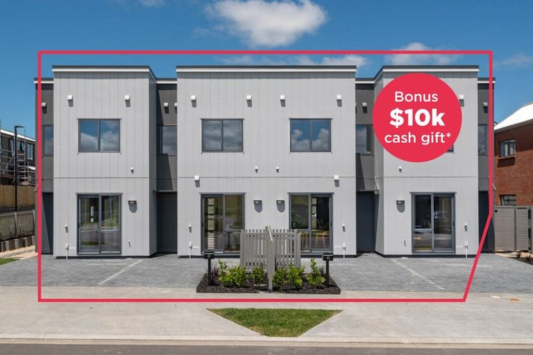 Photo of property in 45 Oyster Drive, Whenuapai, 0618