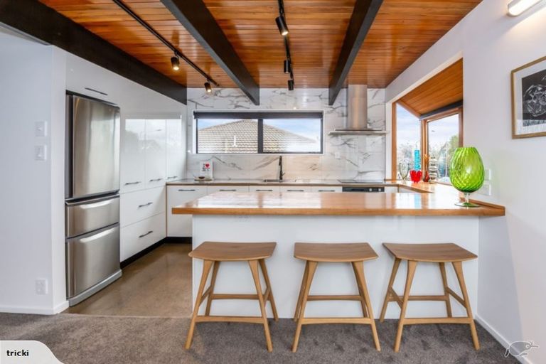 Photo of property in 71 Innes Road, St Albans, Christchurch, 8052