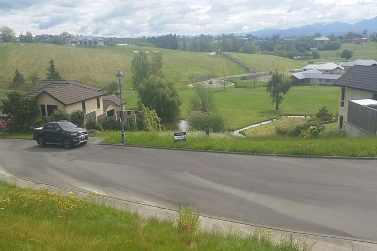 Photo of property in 22 Pine Hill Rise, Fairhall, 7272