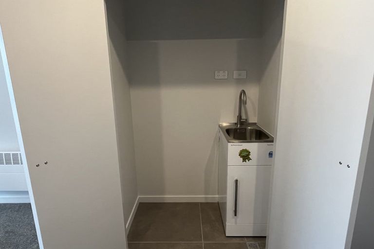 Photo of property in 705/212u Willis Street, Te Aro, Wellington, 6011