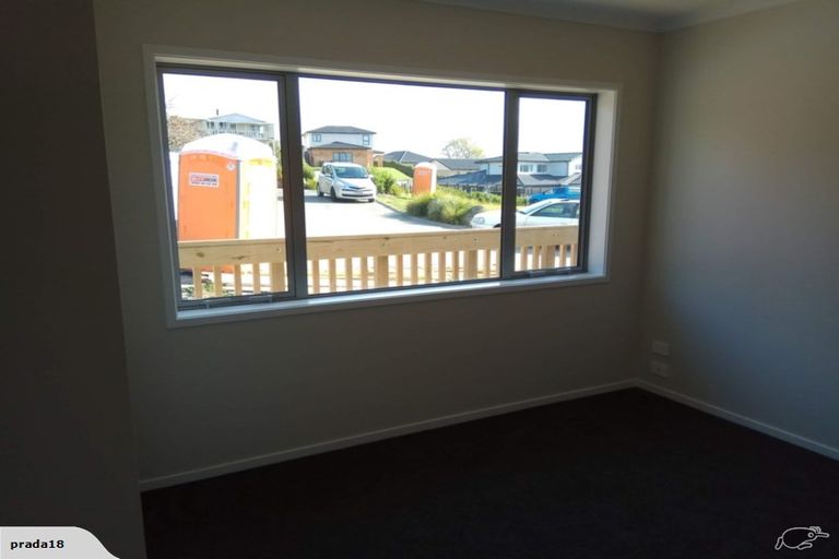 Photo of property in 10 Ridgeview Close, Red Beach, 0932