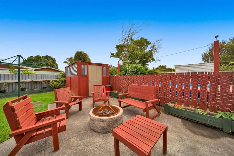 Photo of property in 25 Tawa Street, Hawera, 4610