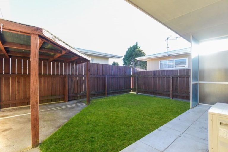 Photo of property in 302f3 Sylvan Road, Parkvale, Hastings, 4122