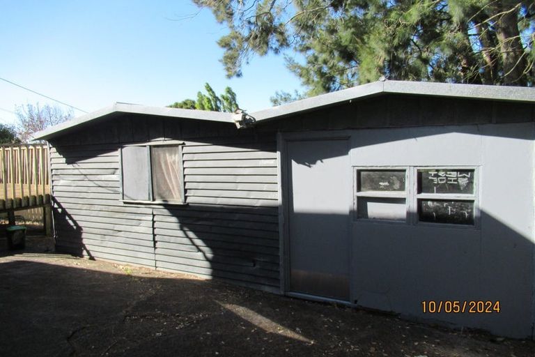Photo of property in 401 Don Buck Road, Massey, Auckland, 0614
