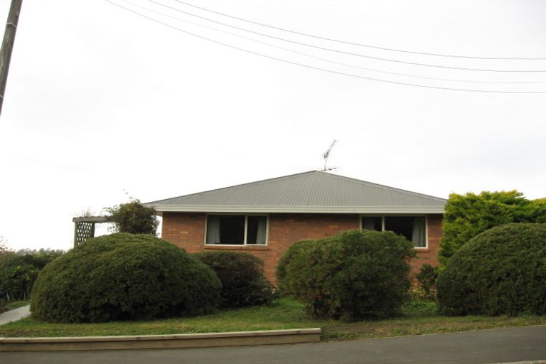 Photo of property in 2 Mount Street, Waikouaiti, 9510