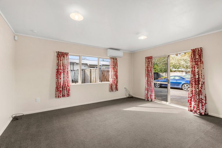 Photo of property in 195 Dey Street, Hamilton East, Hamilton, 3216