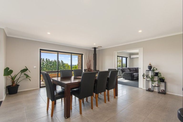 Photo of property in 268 Halcombe Road, Feilding, 4775