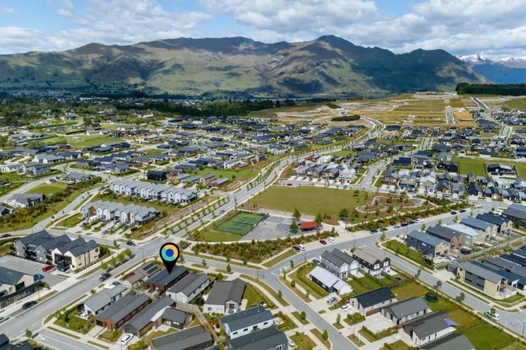 Photo of property in 4 Mount Burke Street, Wanaka, 9305