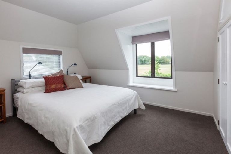Photo of property in 34 Bannister Place, Ilam, Christchurch, 8053