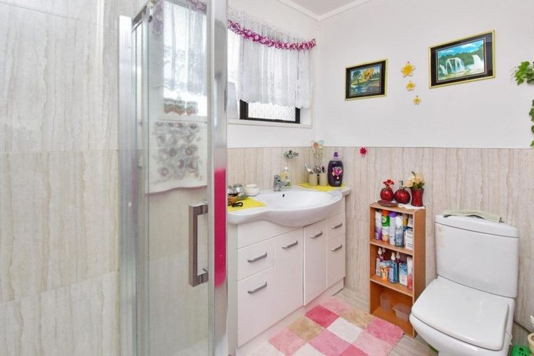 Photo of property in 2/65 Hoteo Avenue, Papatoetoe, Auckland, 2025