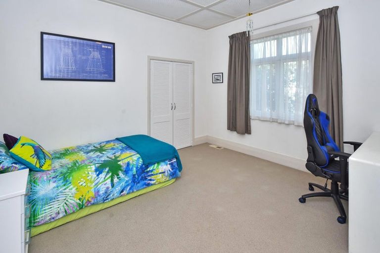 Photo of property in 27 Kenderdine Road, Papatoetoe, Auckland, 2025