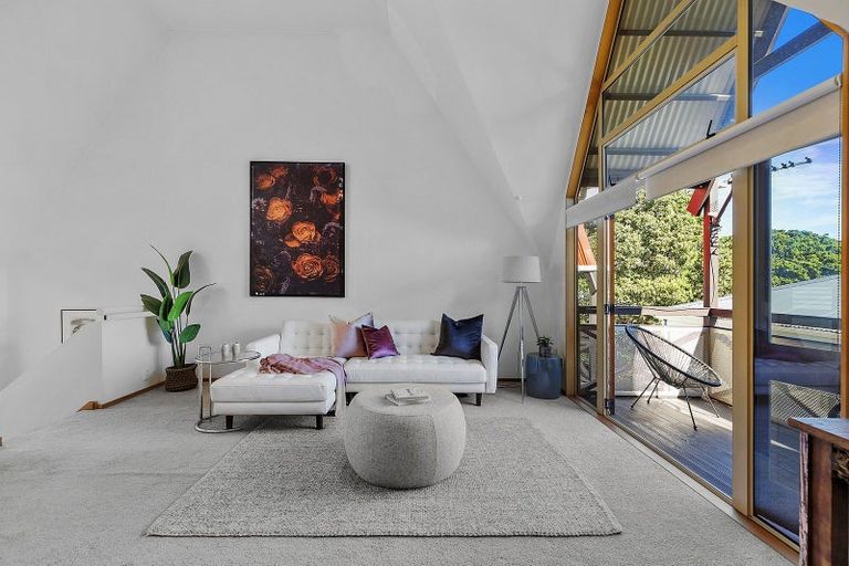 Photo of property in 83b Majoribanks Street, Mount Victoria, Wellington, 6011