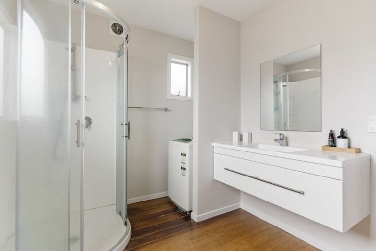 Photo of property in 114 Otahu Road, Whangamata, 3620