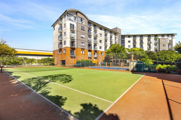 Photo of property in 1i/17 Crown Lynn Place, New Lynn, Auckland, 0600