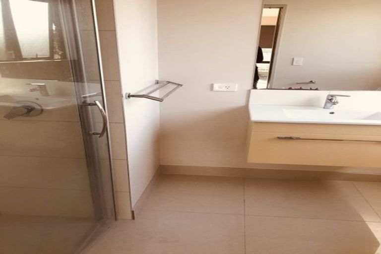 Photo of property in 12 Isabella Drive, Pukekohe, 2120