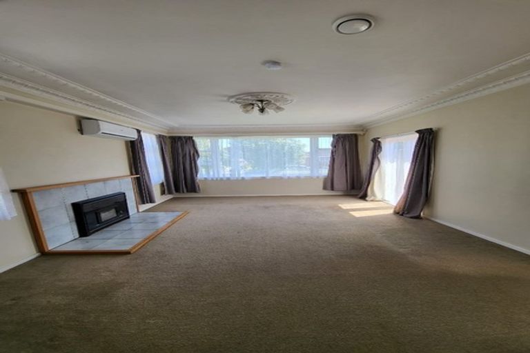 Photo of property in 27 Fairview Road, Papatoetoe, Auckland, 2025