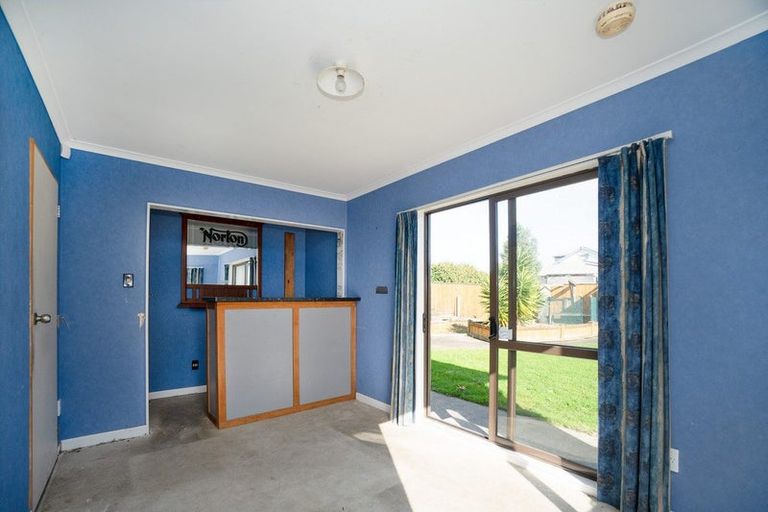 Photo of property in 6 Belvedere Crescent, Takaro, Palmerston North, 4412