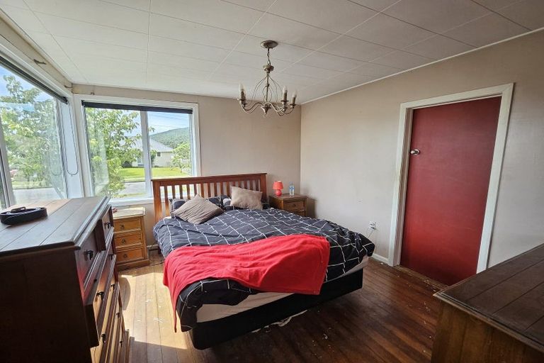 Photo of property in 8 Masters Street, Greymouth, 7805