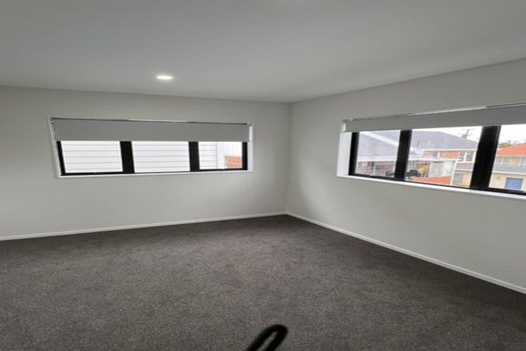 Photo of property in 22d Fairview Road, Papatoetoe, Auckland, 2025