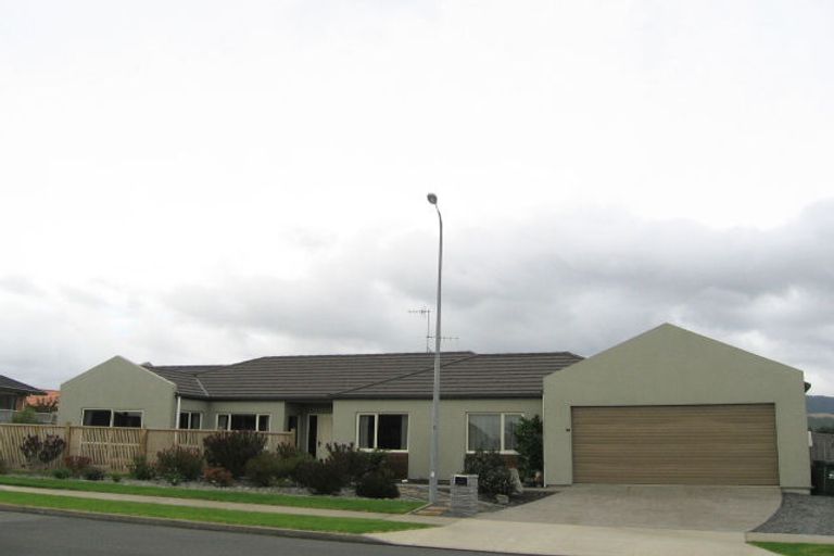 Photo of property in 19 Rifleman Lane, Paraparaumu Beach, Paraparaumu, 5032