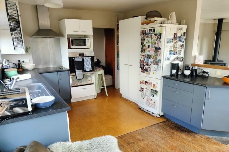 Photo of property in 1 Gray Street, Pukerua Bay, 5026